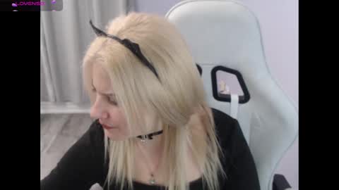 Starr40 online show from October 2025 01:03:02 PM