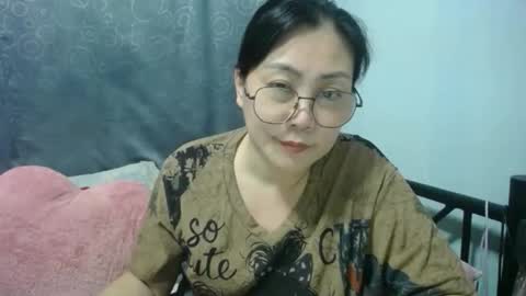 Bella online show from December 2025 11:08:02 AM