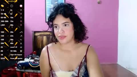 Snapshot of belle_katty000 chatting on October 2025 06:52:02 PM SOFIA online show from October 2025 06:52:02 PM