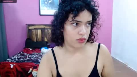 Snapshot of belle_katty000 chatting on October 2025 07:36:02 PM SOFIA online show from October 2025 07:36:02 PM