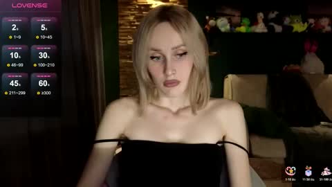 Snapshot of belle_vill chatting on December 2025 02:35:01 PM Belle online show from December 2025 02:35:01 PM