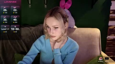 Snapshot of belle_vill chatting on December 2025 04:58:02 PM Belle online show from December 2025 04:58:02 PM