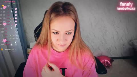 Your Annabelle Wolf  online show from November 2025 07:33:02 AM