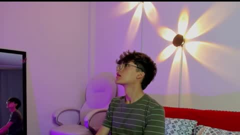 Snapshot of bellmontneon chatting on September 2025 11:01:01 AM Neon online show from September 2025 11:01:01 AM
