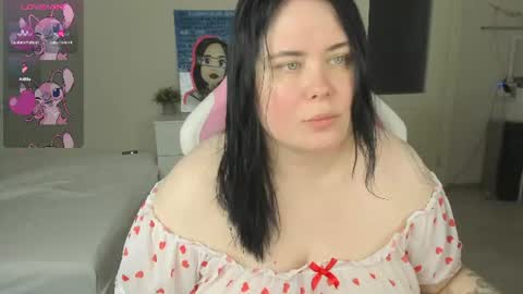 LinaBoo online show from June 2026 08:41:02 AM