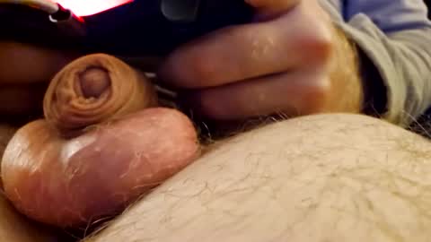 Snapshot of bellydancer69 chatting on October 2025 01:39:01 AM bellydancer69 online show from October 2025 01:39:01 AM