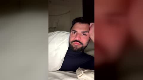 Snapshot of belrevee chatting on March 2026 02:17:02 AM Baba muscle gay uncut bigass anal man men straight Bi online show from March 2026 02:17:02 AM