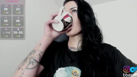 Snapshot of belyswitch chatting on December 2024 05:33:02 PM Bely Bbasrt1 - hot online show from December 2024 05:33:02 PM