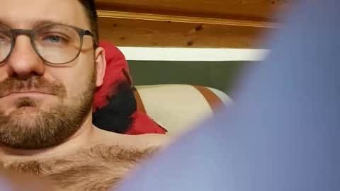 Snapshot of ben00189 chatting on January 2025 04:33:01 PM ben00189 online show from January 2025 04:33:01 PM