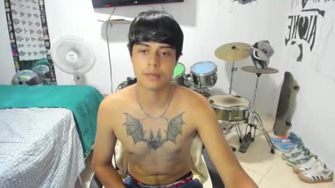 Snapshot of ben_falcon chatting on February 2025 03:34:02 AM Ben online show from February 2025 03:34:02 AM