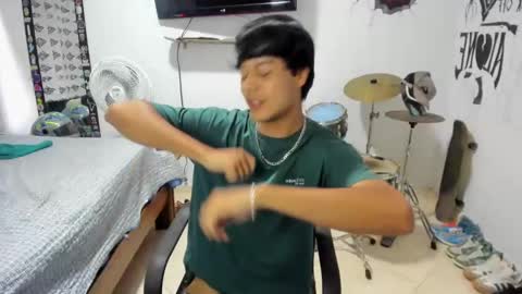 Snapshot of ben_falcon chatting on February 2025 01:46:02 PM Ben online show from February 2025 01:46:02 PM