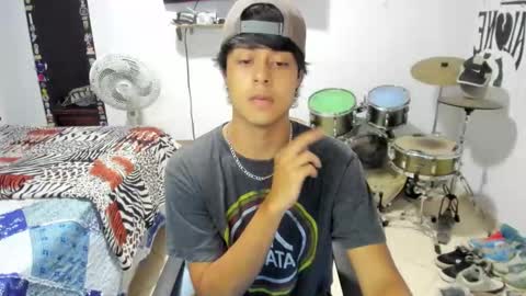 Snapshot of ben_falcon chatting on September 2025 03:41:02 AM Ben online show from September 2025 03:41:02 AM