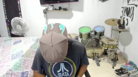 Snapshot of ben_falcon chatting on October 2025 03:42:01 AM Ben online show from October 2025 03:42:01 AM