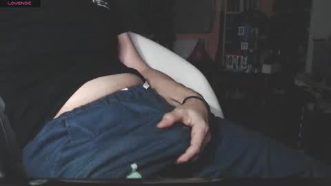 benijamin online show from November 2025 11:04:02 PM