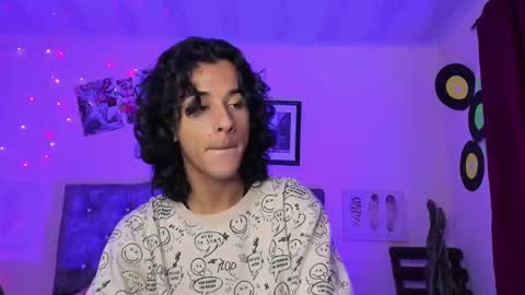 benjamin_fiore online show from March 2025 10:41:01 AM