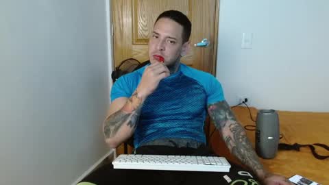 Snapshot of benjamin_isaac chatting on March 2025 09:40:02 PM benjamin_isaac online show from March 2025 09:40:02 PM