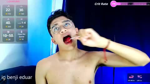 Snapshot of benji_hoter chatting on May 2026 07:43:02 PM Benji Hoter online show from May 2026 07:43:02 PM