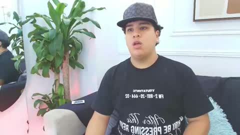 bennett_alejoo online show from October 2025 09:26:02 PM