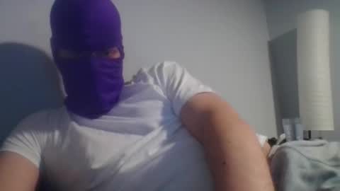 bennybueno online show from March 2026 03:28:01 AM