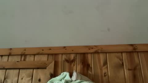 Snapshot of bennymn chatting on February 2026 05:31:01 PM benny and innocentvixon online show from February 2026 05:31:01 PM