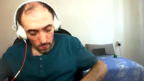 bentish online show from October 2025 08:00:02 AM