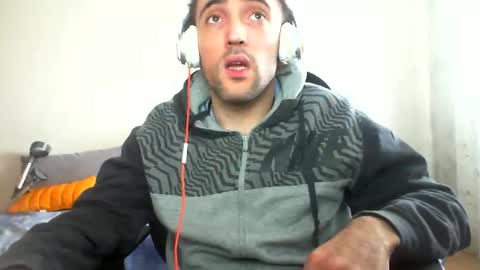 bentish online show from December 2025 10:11:02 AM