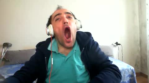 bentish online show from April 2026 07:45:01 AM