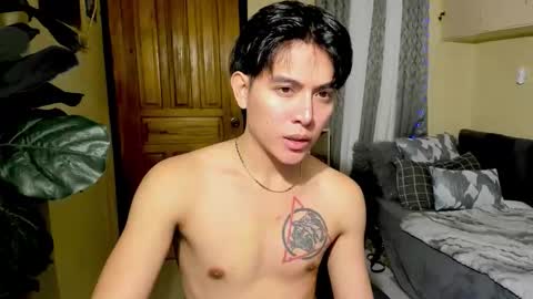 bentlyfuck online show from February 2026 10:02:02 PM