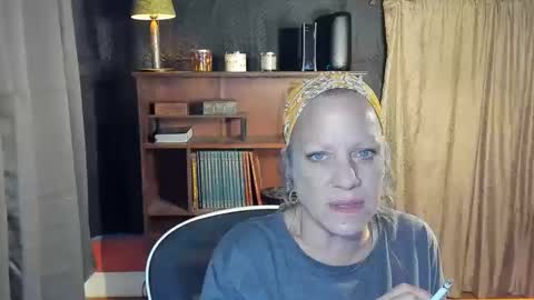 DeniseDavid online show from May 2026 02:18:01 AM