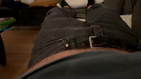 benz10001 online show from April 2026 04:11:01 AM