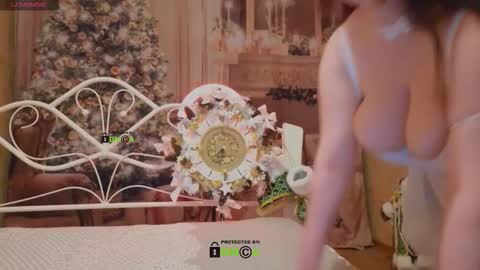 Berkova L online show from December 2025 12:08:01 AM