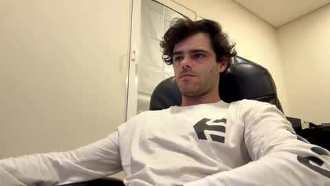 Berltex online show from February 2026 01:03:02 AM