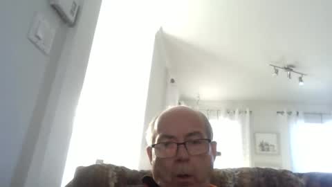 bernard1102 online show from January 2026 06:34:01 PM