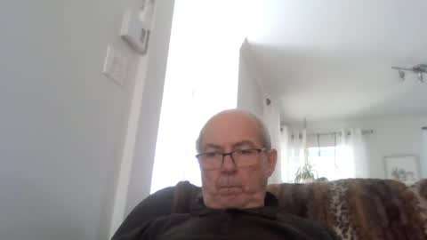 bernard1102 online show from July 2026 01:52:02 PM