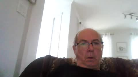 bernard1102 online show from July 2026 10:51:02 AM