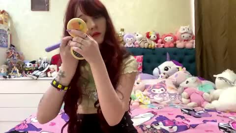 Eva  online show from May 2026 07:27:02 AM