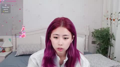 berniceafra online show from November 2025 05:11:01 PM