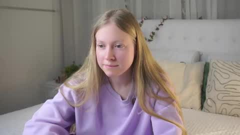 Snapshot of berniedelamora chatting on March 2026 12:30:02 PM Mira online show from March 2026 12:30:02 PM