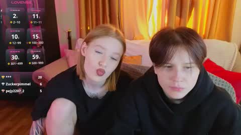 Snapshot of berry_assortment chatting on October 2025 11:20:02 AM Your sweet Tara and Eva online show from October 2025 11:20:02 AM