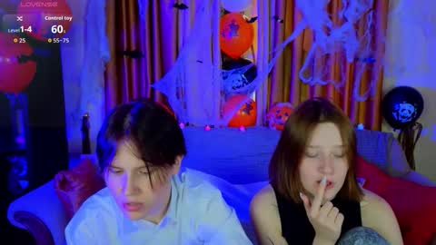 Snapshot of berry_assortment chatting on October 2025 11:43:01 AM Your sweet Tara and Eva online show from October 2025 11:43:01 AM