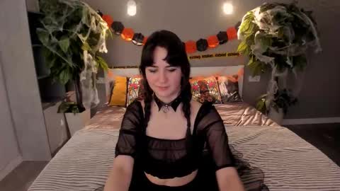 Snapshot of berrydiva chatting on October 2025 07:31:02 AM Violette online show from October 2025 07:31:02 AM