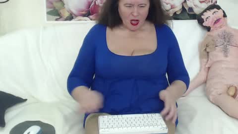 Snapshot of berryshickx chatting on January 2025 12:17:02 PM BerryShickX online show from January 2025 12:17:02 PM