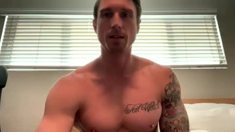 Snapshot of bestcoast35 chatting on February 2025 10:26:02 PM Bestcoast3579 online show from February 2025 10:26:02 PM