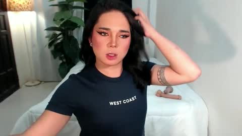 bestgirljulia online show from February 2026 08:02:01 AM