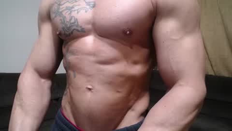 Snapshot of bestmuscle chatting on July 2026 10:26:01 PM bestmuscle online show from July 2026 10:26:01 PM