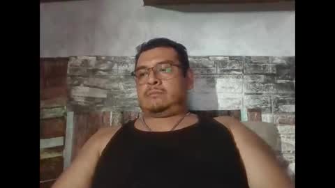 beto471292 online show from December 2025 01:00:02 AM