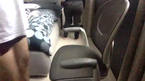 Virtual Gentleman online show from November 2025 01:45:02 PM