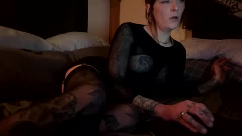 Snapshot of betsybradcock chatting on March 2025 06:15:02 AM Betsy online show from March 2025 06:15:02 AM