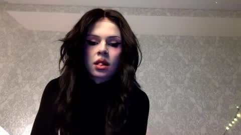 Snapshot of betterbehave chatting on December 2024 05:21:01 PM Tina online show from December 2024 05:21:01 PM