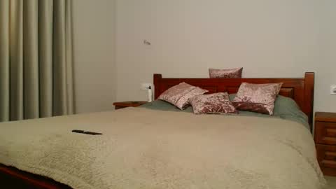 Snapshot of betty_sw chatting on February 2025 12:03:02 PM betty_sw online show from February 2025 12:03:02 PM